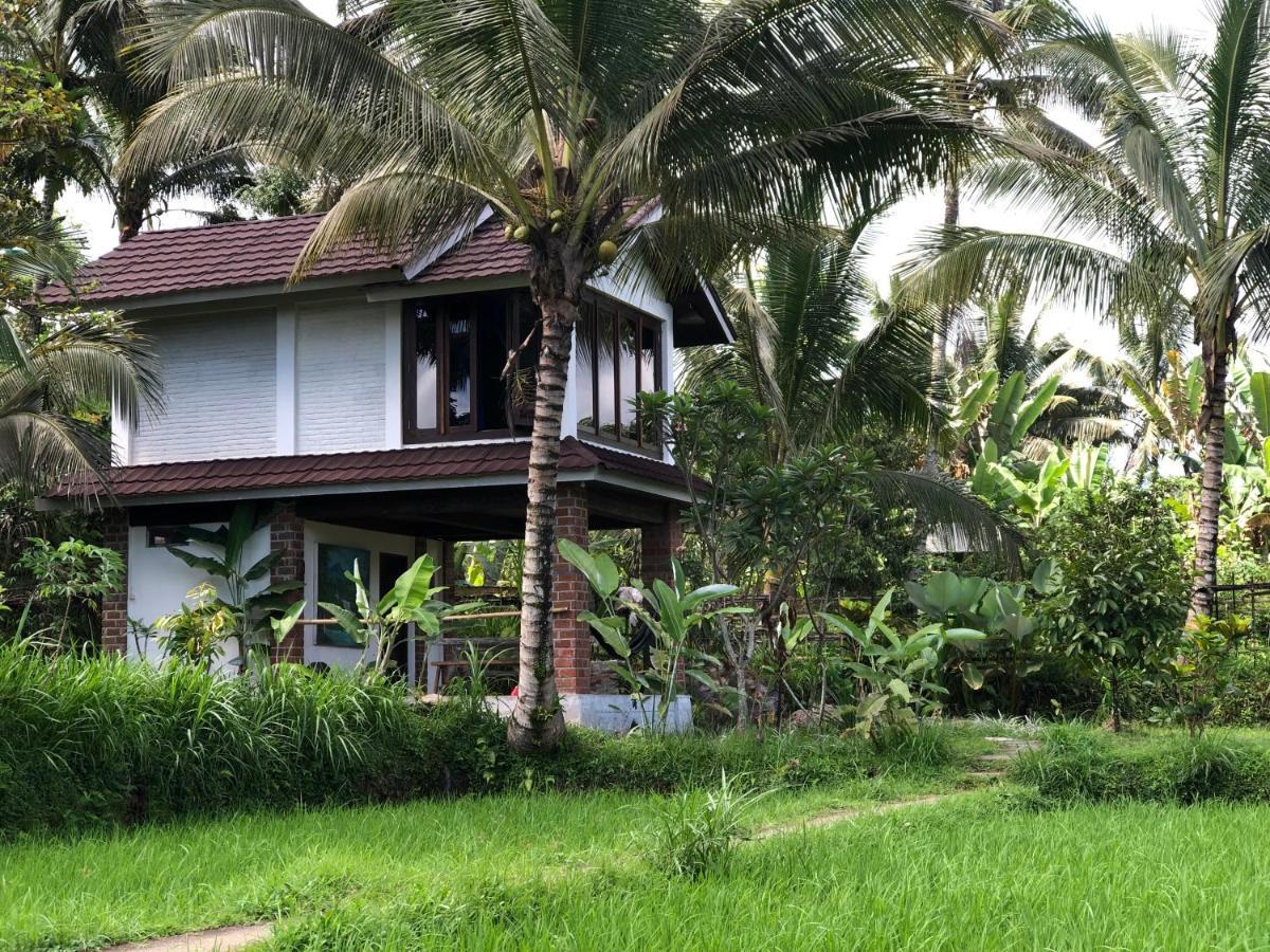 Mu Homestay Tetebatu Esterno foto