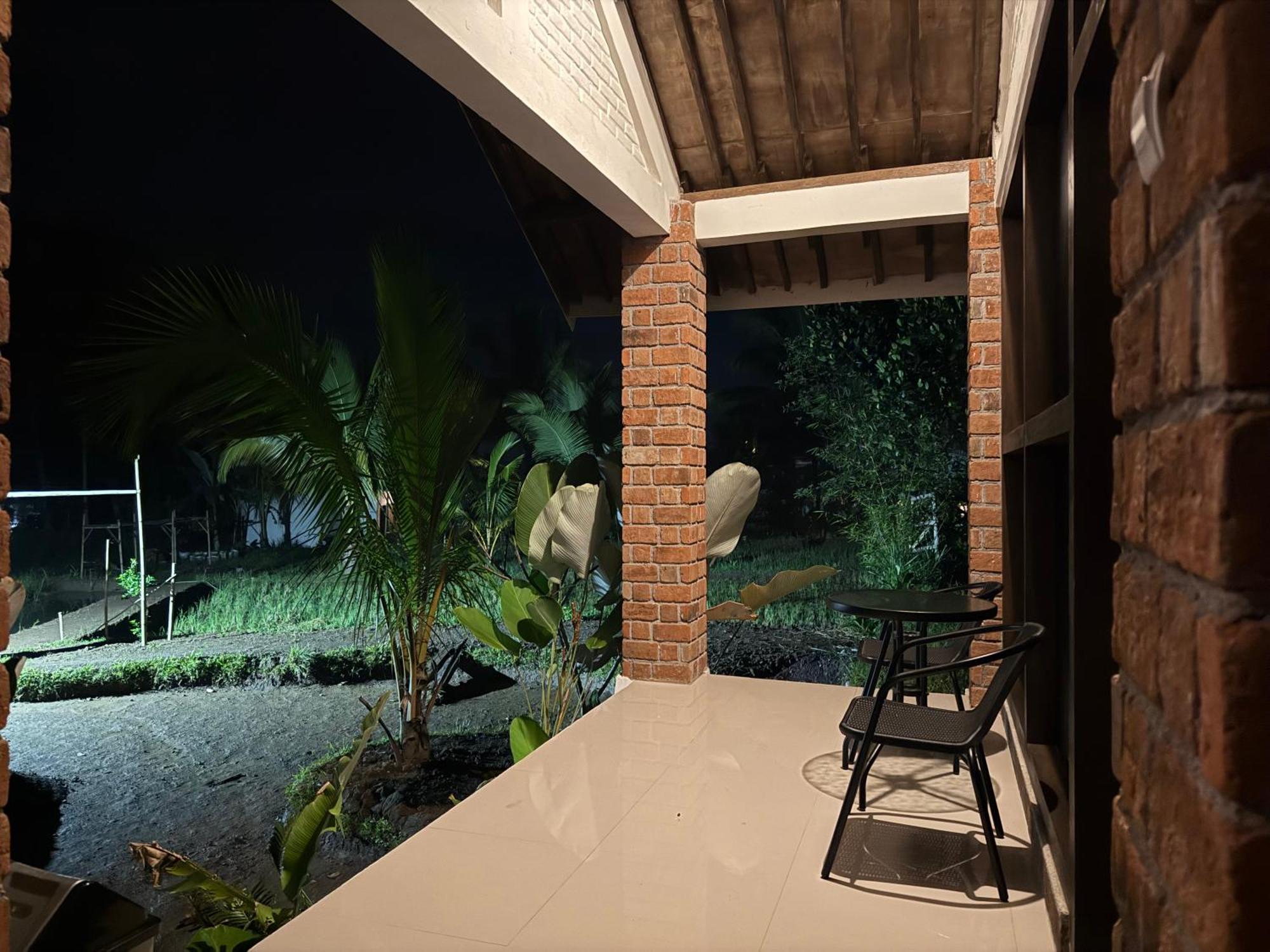 Mu Homestay Tetebatu Esterno foto